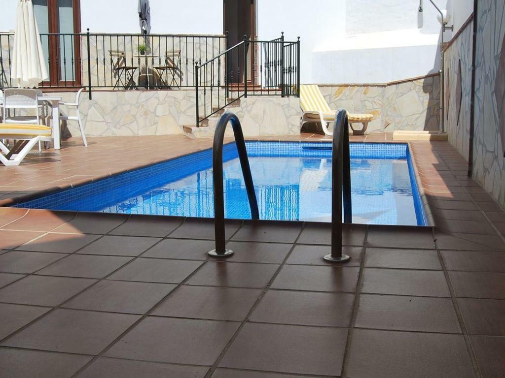 Apartamento C/Piscina Centro 内尔哈 外观 照片